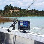Railblaza Rotating Platform R with Lowrance Fishfinder