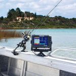 Railblaza Rotating Platform R with Lowrance Fishfinder